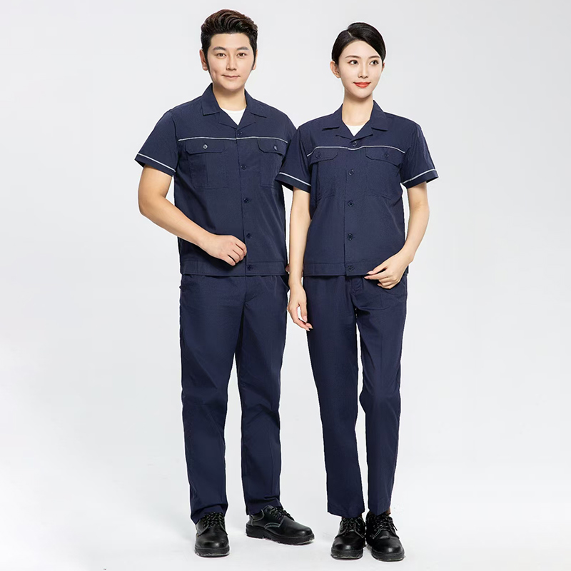 廠服